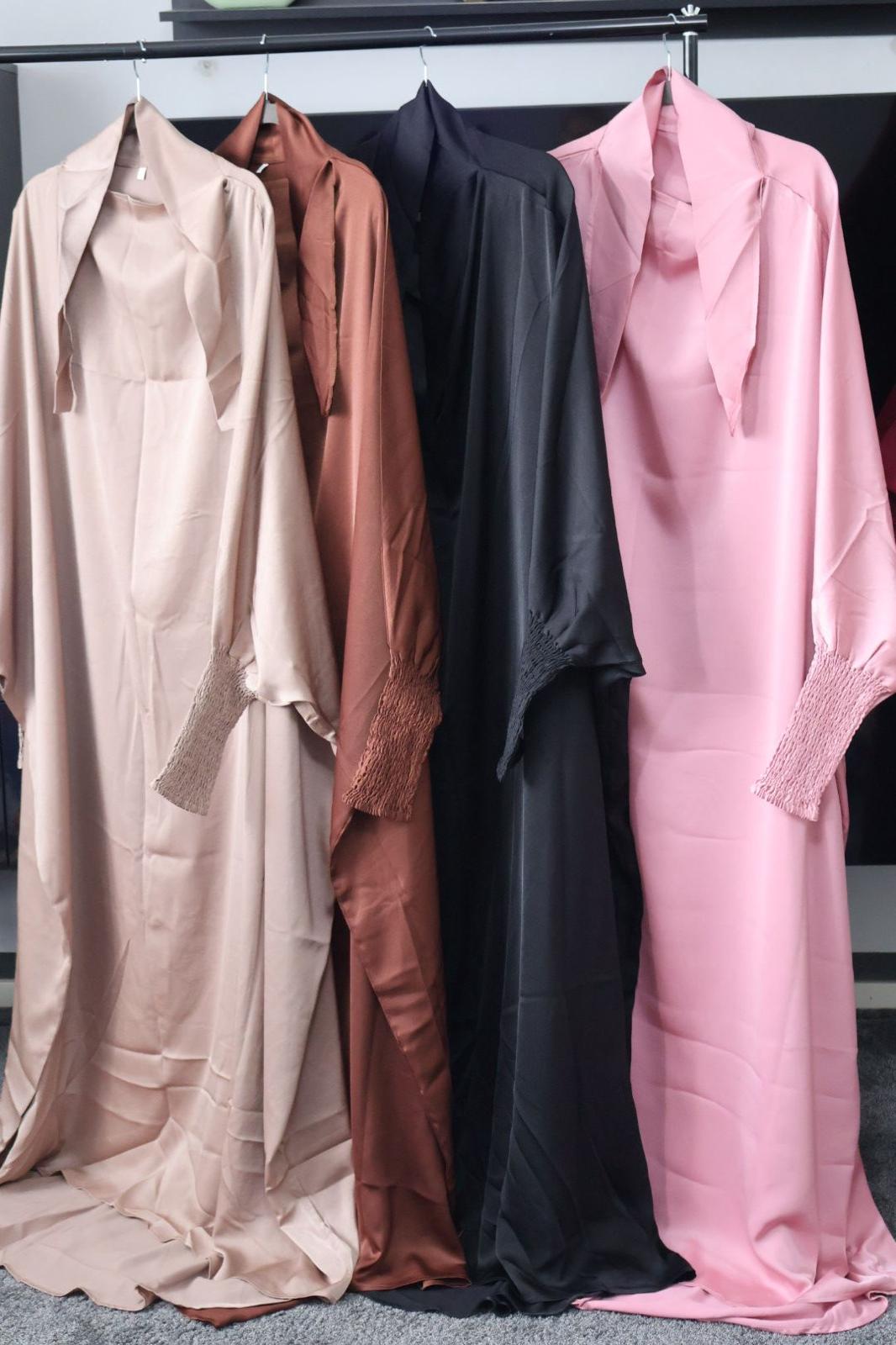 Satin Jilbab – Elegant, Bedeckend & Zeitlos