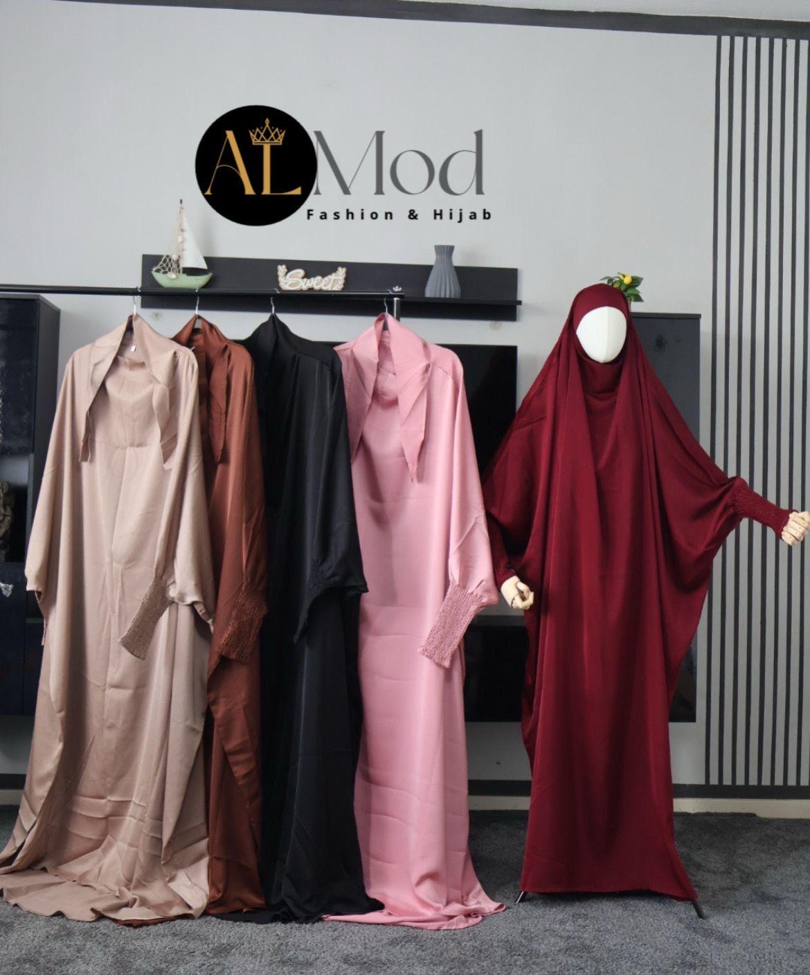 Satin Jilbab – Elegant, Bedeckend & Zeitlos